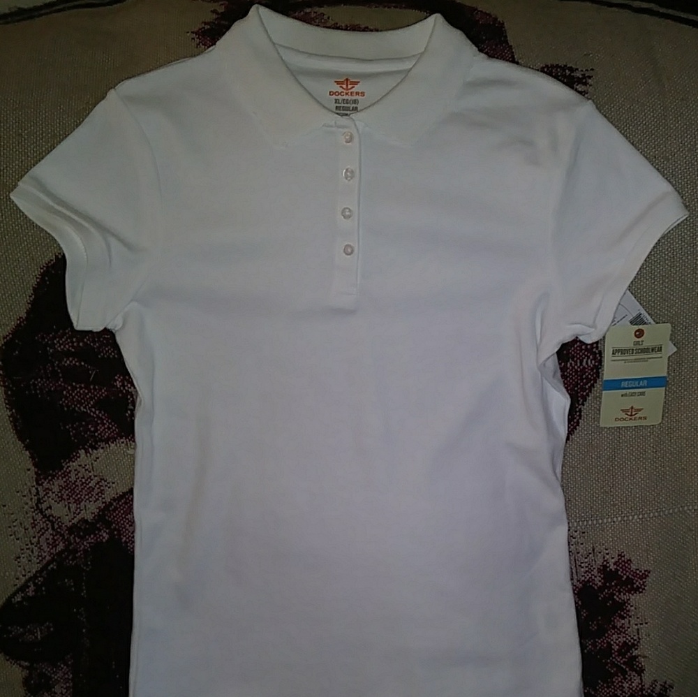 Young girl polos